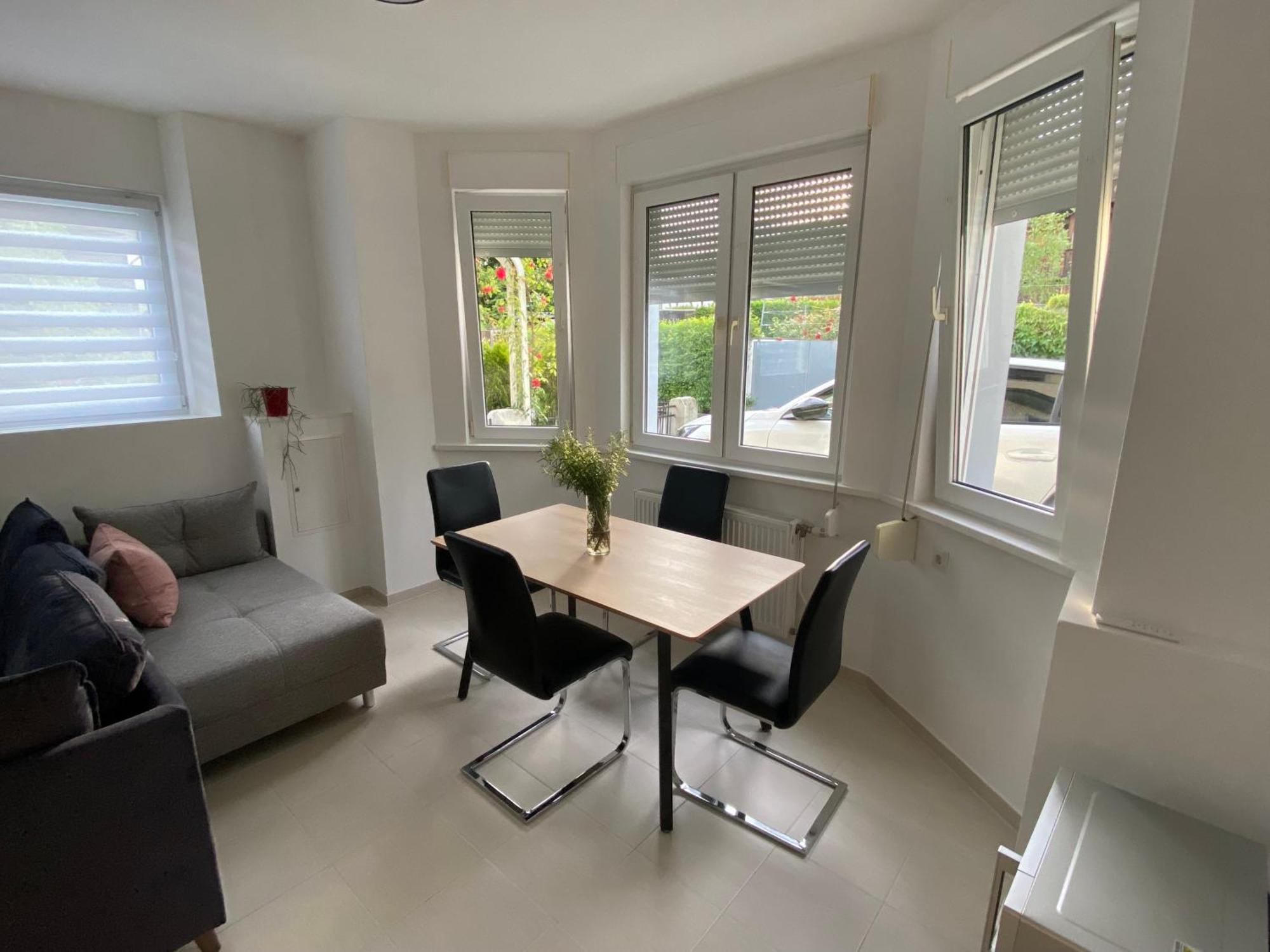 Mia Apartment Lustenau Exteriör bild